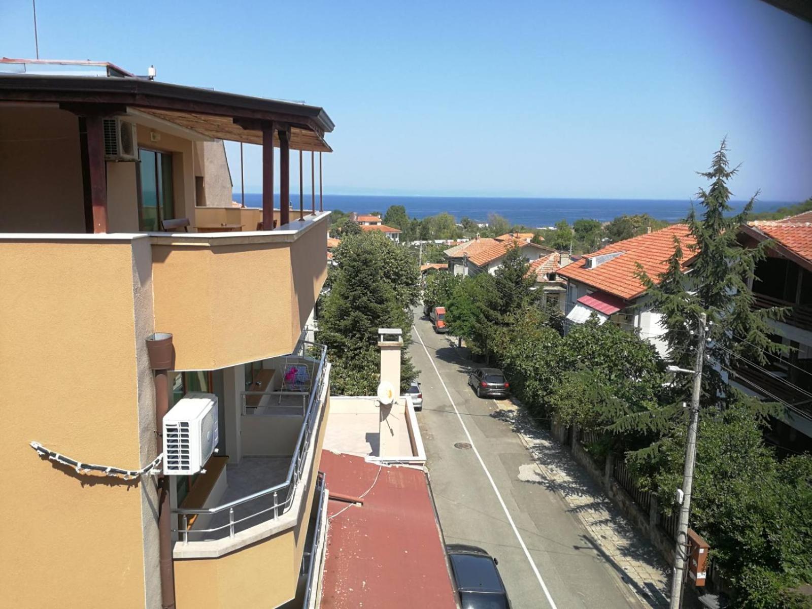 Hris Hotell Tjernomorets Exteriör bild